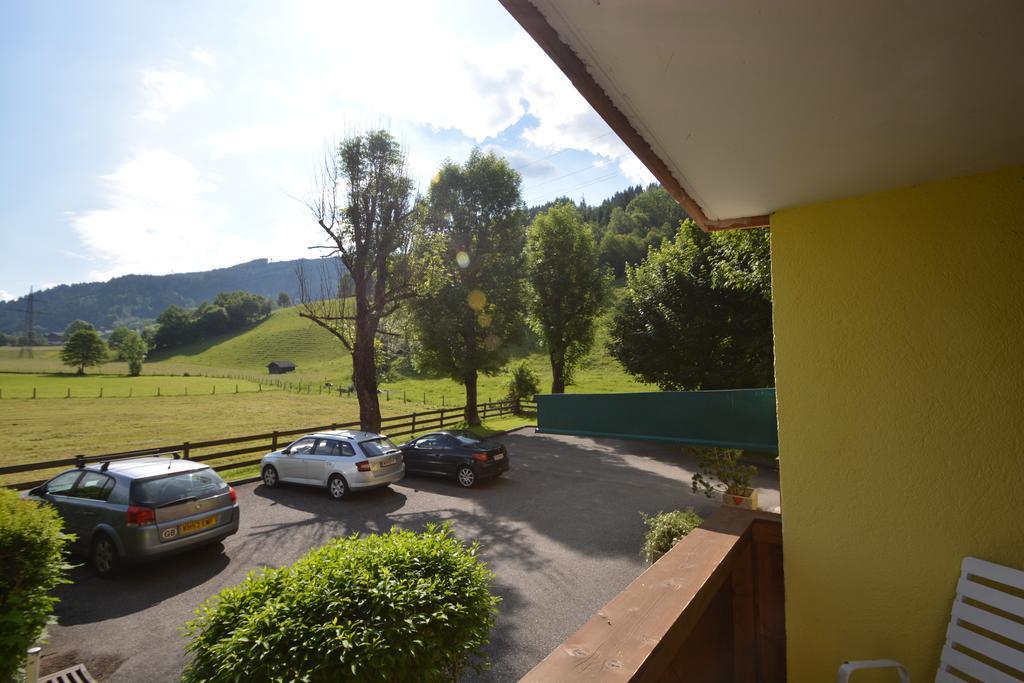 Low Budget Apartment Kitz 10 Kaprun Chambre photo